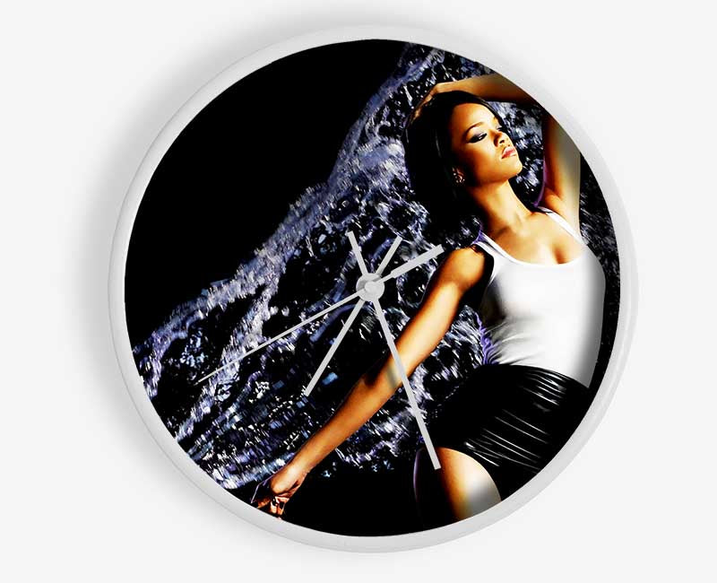 Rhianna Rain Clock - Wallart-Direct UK