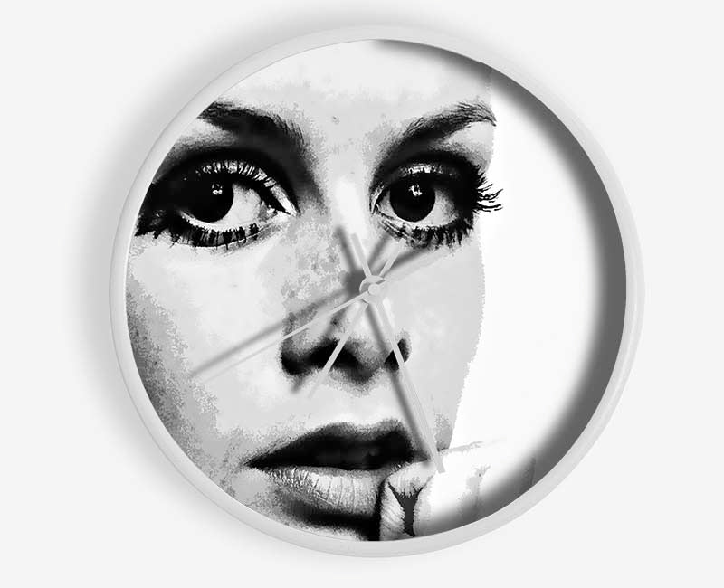 Twiggy First Top Model Clock - Wallart-Direct UK