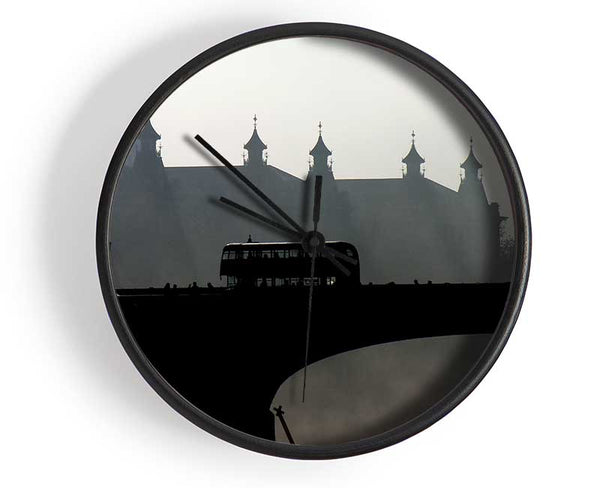 City Temple Bus Clock - Wallart-Direct UK