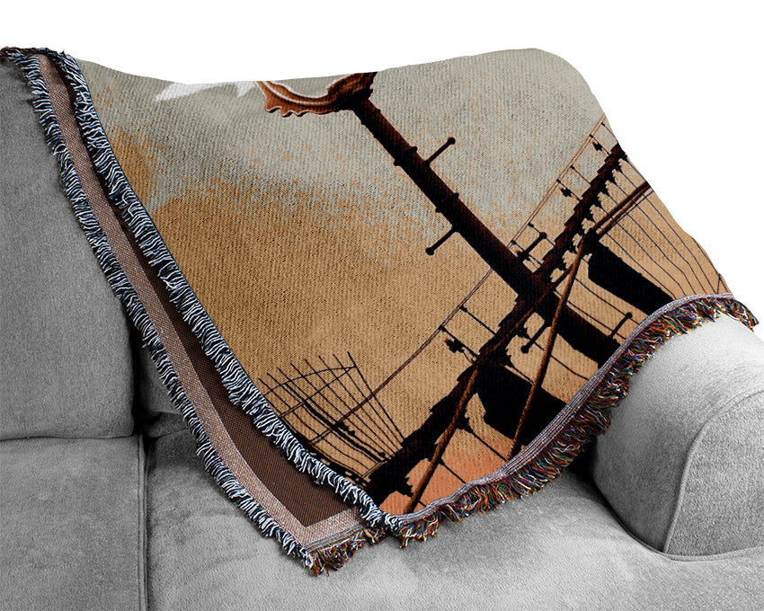 Brooklyn Bridge Street Light Retro Woven Blanket