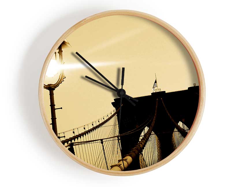 Brooklyn Bridge Street Light Retro Clock - Wallart-Direct UK