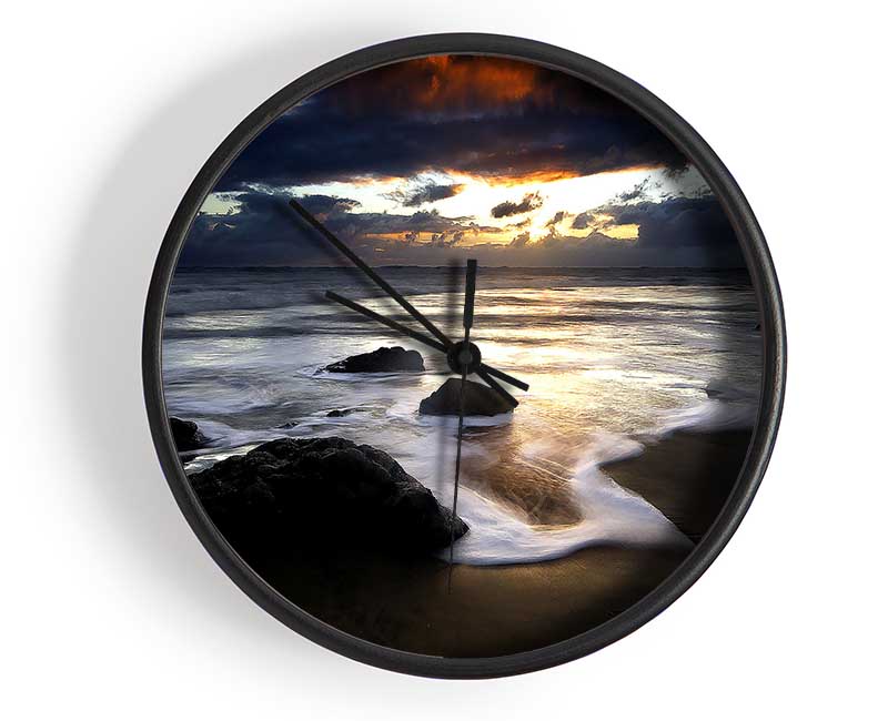 Beautiful Beach Ocean As Dawn Breaks Clock - Wallart-Direct UK