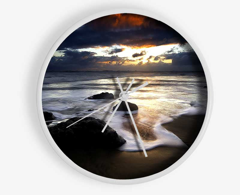 Beautiful Beach Ocean As Dawn Breaks Clock - Wallart-Direct UK