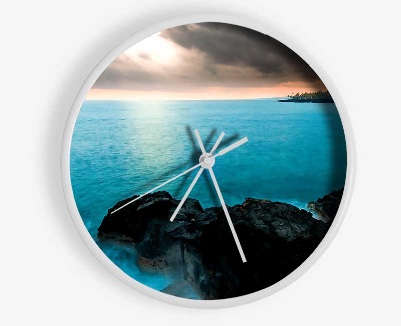 Island Of Hawaii Clock - Wallart-Direct UK