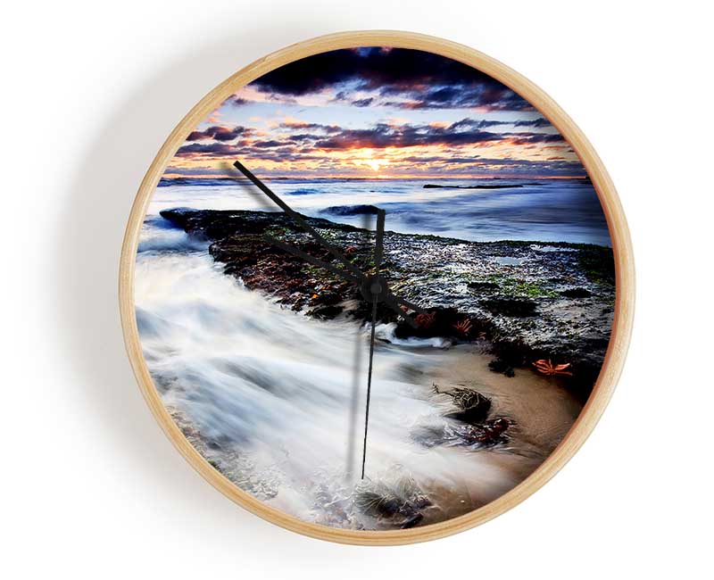 The Path Of The Ocean Swell Clock - Wallart-Direct UK