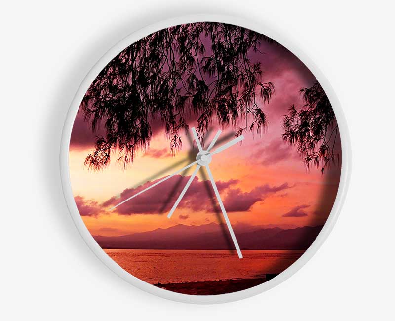 Lovers Paradise Island Clock - Wallart-Direct UK