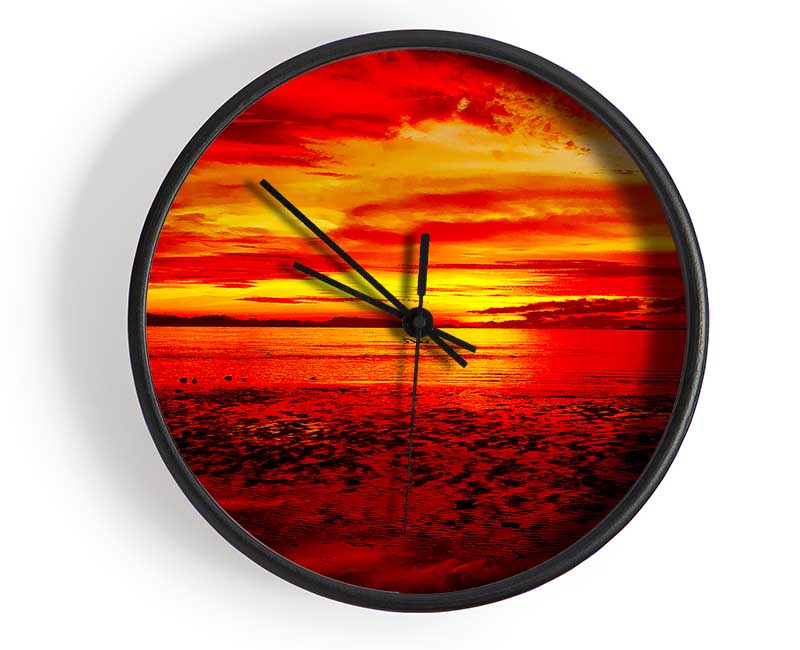 The Pebbled Beach Red Clock - Wallart-Direct UK