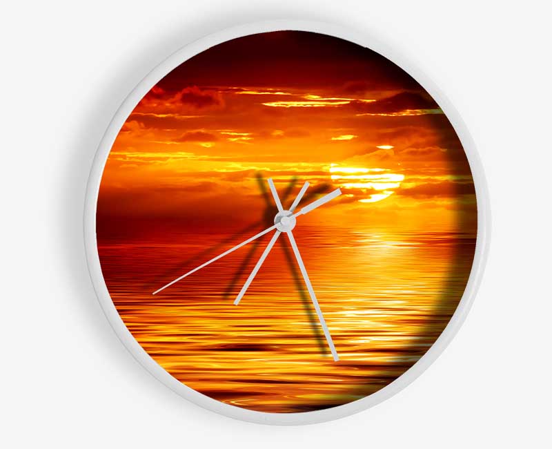 The Glistening Ocean Sun Clock - Wallart-Direct UK