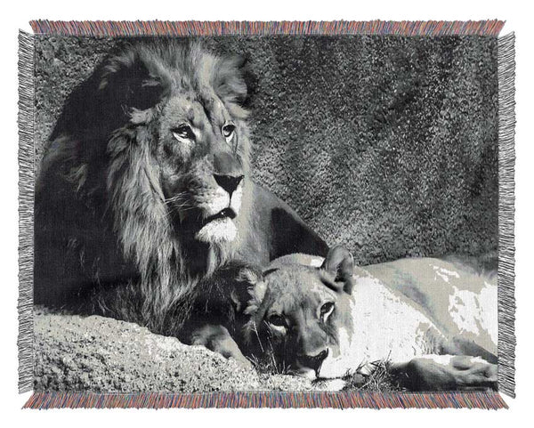 Lion Family Bond Woven Blanket