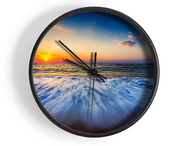 Movement Of The Ocean 1 Clock - Wallart-Direct UK