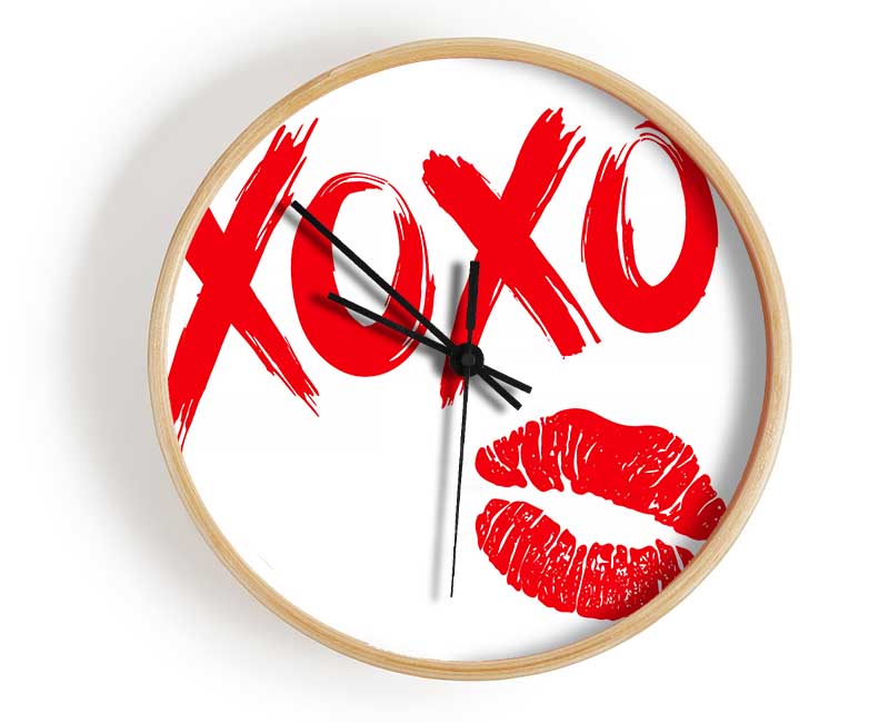 Kiss Hug Kiss Hug Clock - Wallart-Direct UK