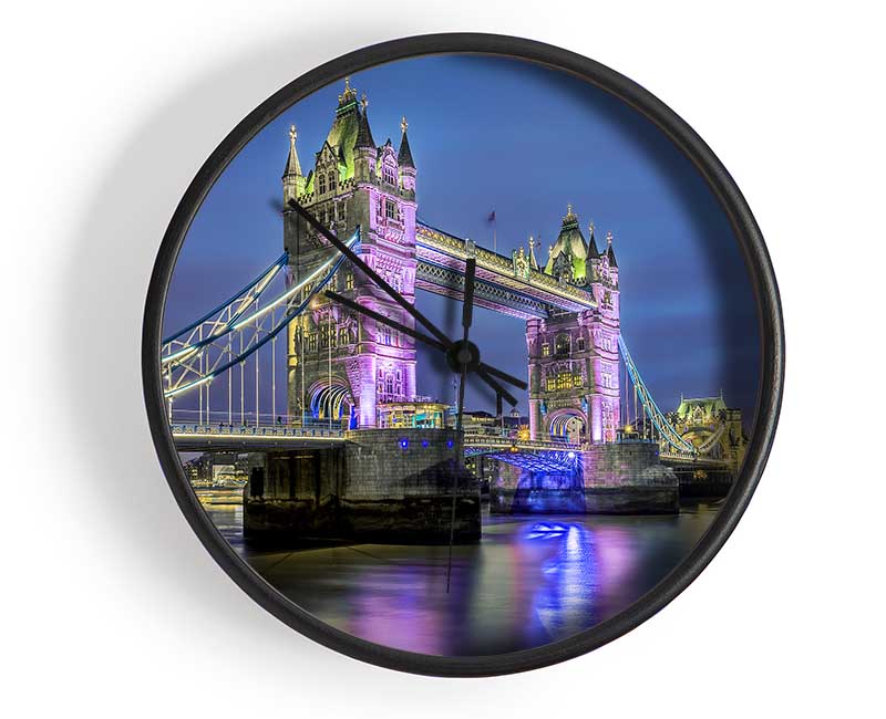 Tower Bridge Pink Glow Clock - Wallart-Direct UK