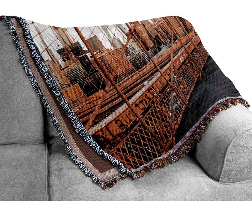 Brooklyn Bridge Structure Woven Blanket