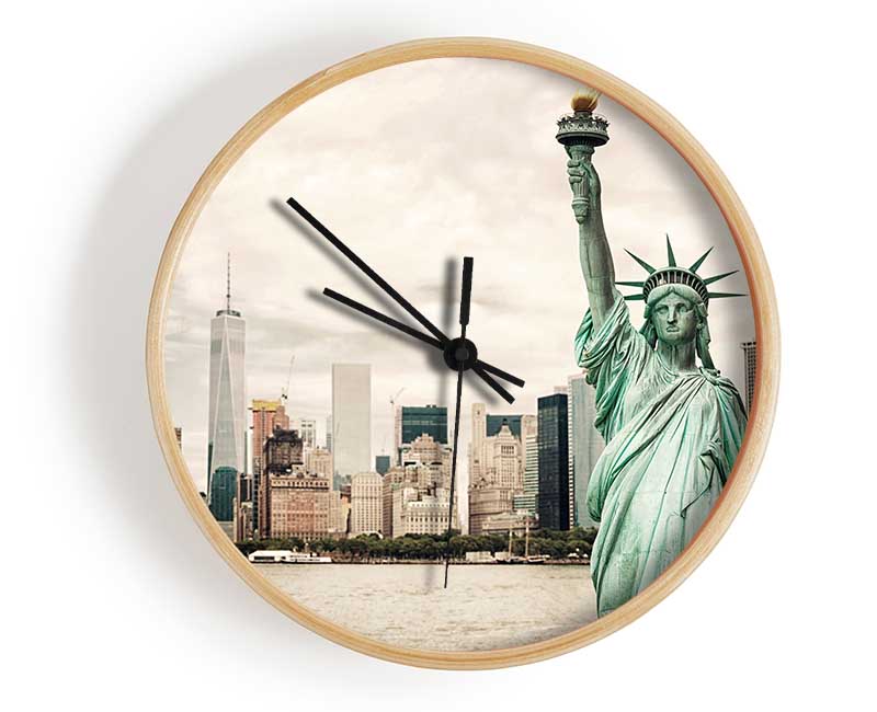 Statue Of Liberty Flame Clock - Wallart-Direct UK