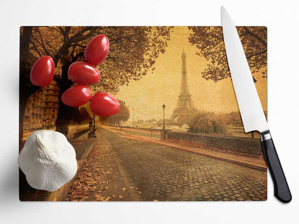 Eiffel Tower Retro 11 Glass Chopping Board