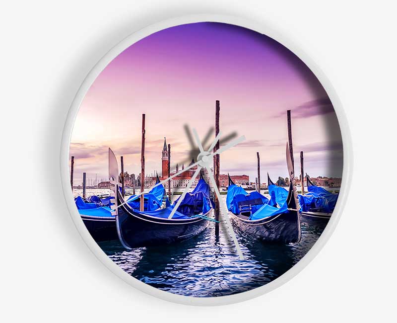 Gondola Line Up 5 Clock - Wallart-Direct UK