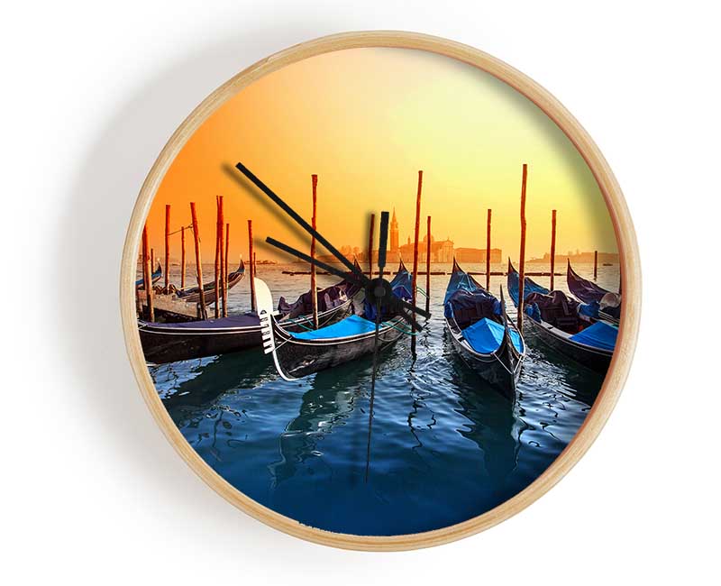 Gondola Line Up 6 Clock - Wallart-Direct UK