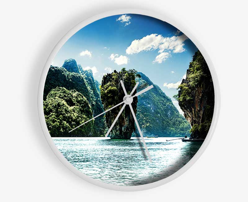 Monuments Of Thailand Clock - Wallart-Direct UK