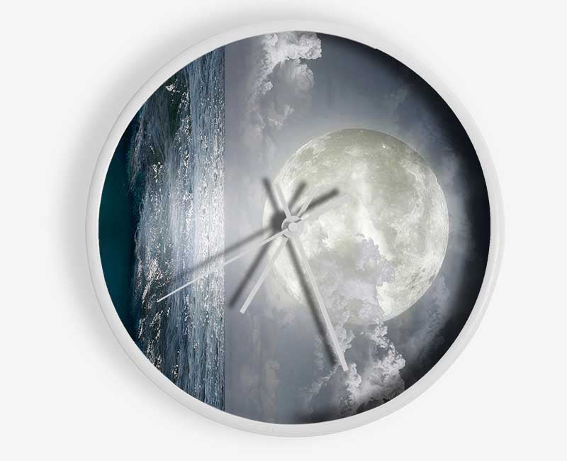 Perfect Moon Ocean Clock - Wallart-Direct UK