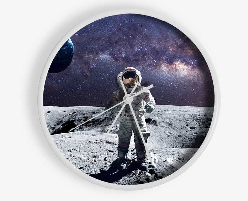 Man On The Moon Clock - Wallart-Direct UK