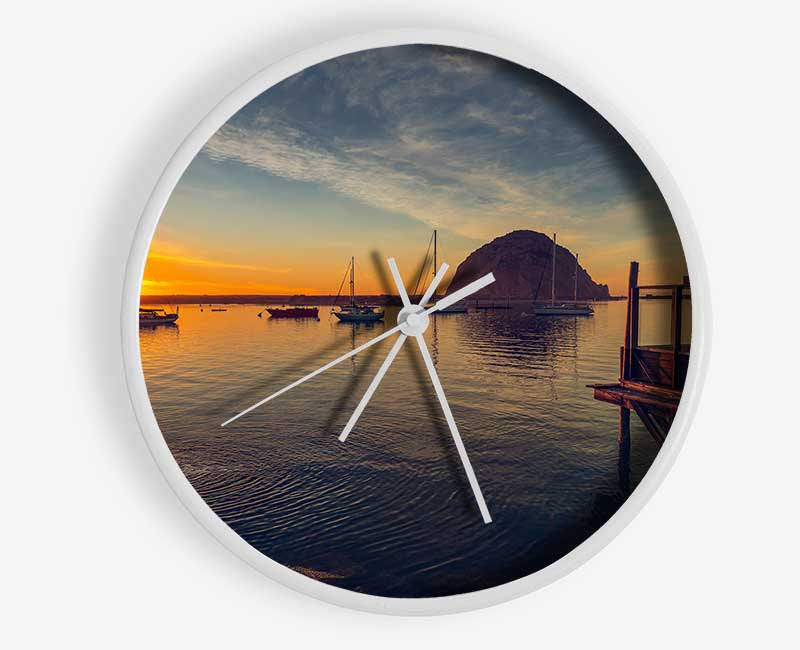 Relaxing on the jeti Clock - Wallart-Direct UK