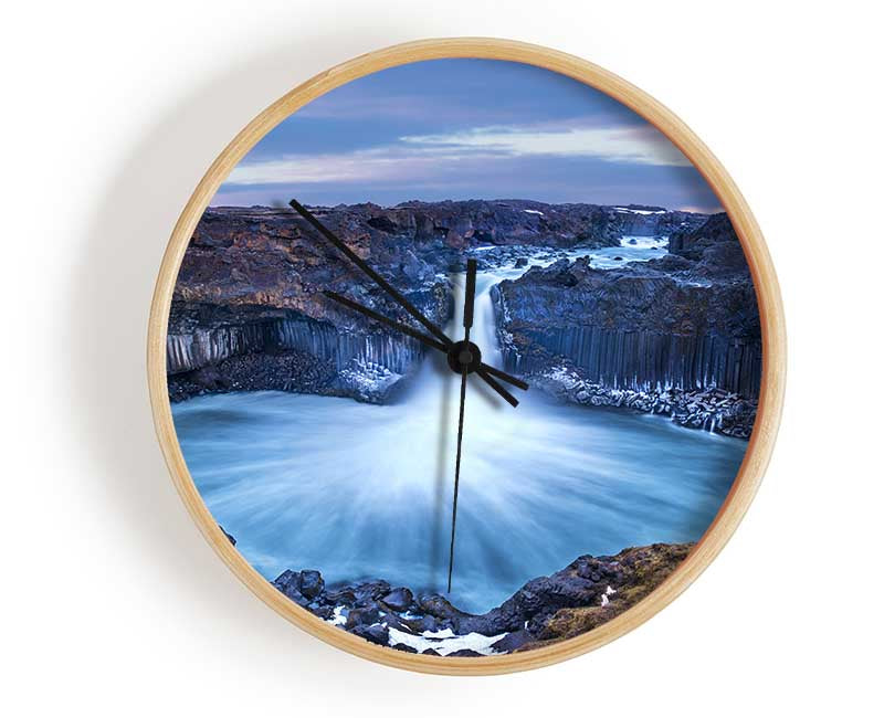 Water flow lagoon Clock - Wallart-Direct UK