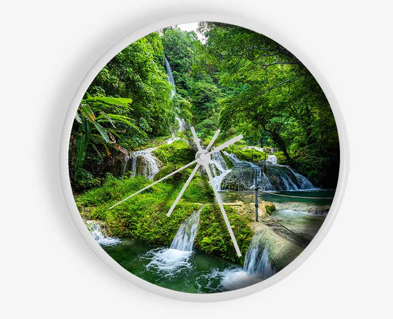 Green paradise mountain jungle Clock - Wallart-Direct UK