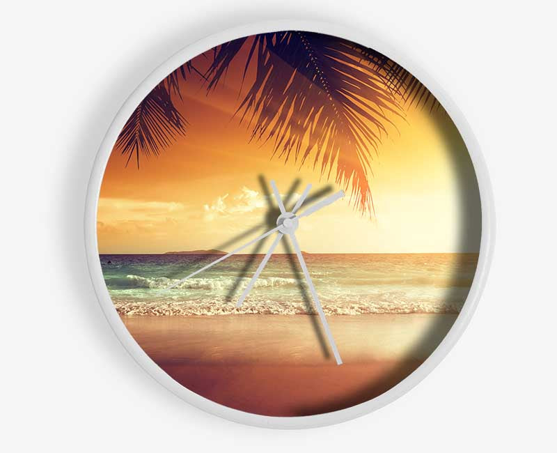 Dreamy sunny break Clock - Wallart-Direct UK