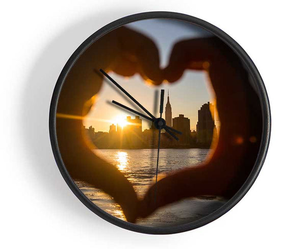 Love hands city Clock - Wallart-Direct UK