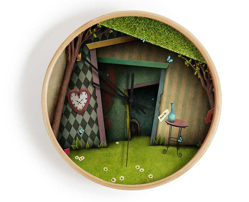 Alice In Wonderland The Small Door Clock - Wallart-Direct UK